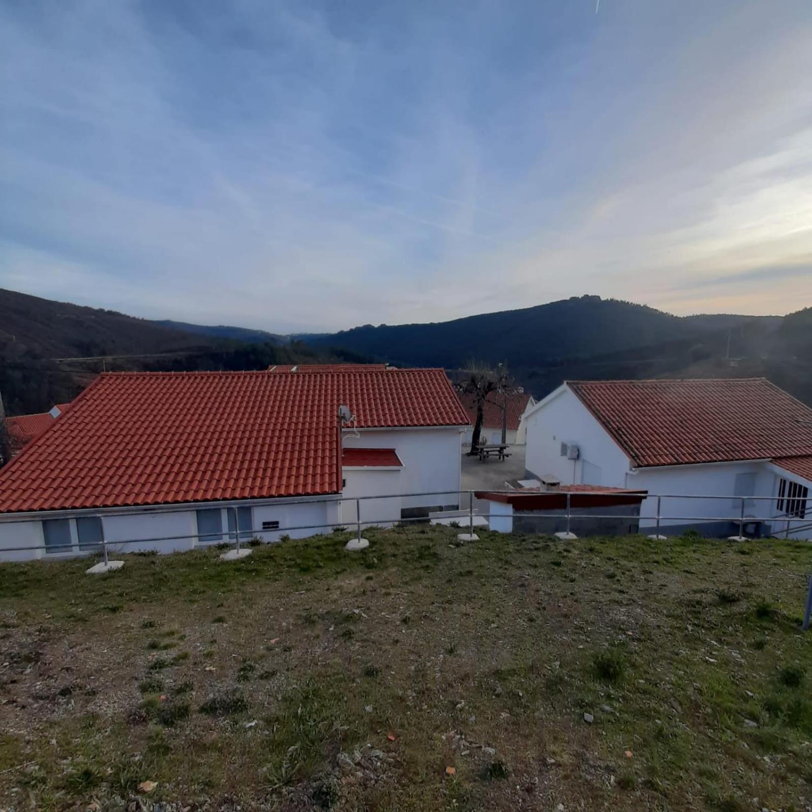 Casas Da Escola - "A Escola" - Meas Villa Pampilhosa da Serra Dış mekan fotoğraf